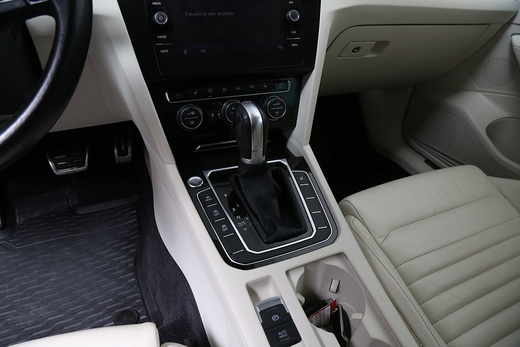 Volkswagen Passat Alltrack 2,0 TDI 190hk 4M Executive DSG Navi Skinn Värmare Drag