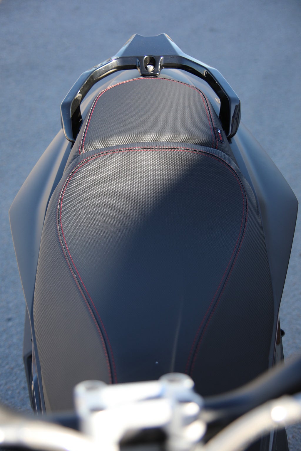 MOTO CR R9 Pure 4T EFI 2025 - miniatyr 5