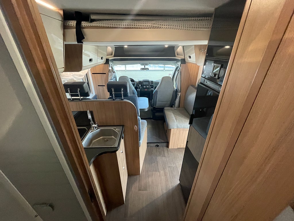 Sun Living S 75 SL / B-körkort / Taksäng / 5 bältad / 4779kr/mån / - Sun Living