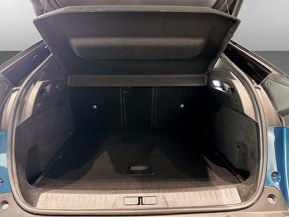 Bild på Peugeot 3008 GT Hybrid 145hk Aut B-KAMERA CARPLAY