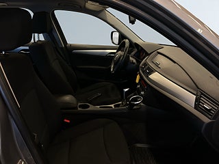 BMW X1 xDrive18d Dragkrok/MoK-Värm/SoV-Däck/Psensorer/Kamkedja – bild 10