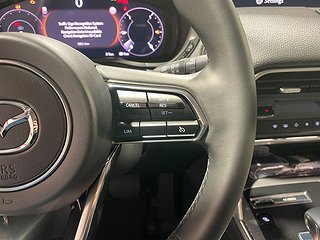 SUV Mazda CX-80 17 av 25