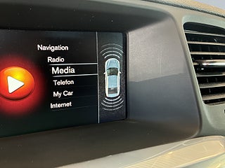 Volvo S60 T3 R-Design S&V-hjul/VOC/Pvärm/Psens/Skinn – bild 15