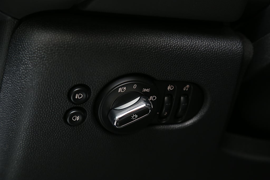 MINI Cooper 136hk Essential