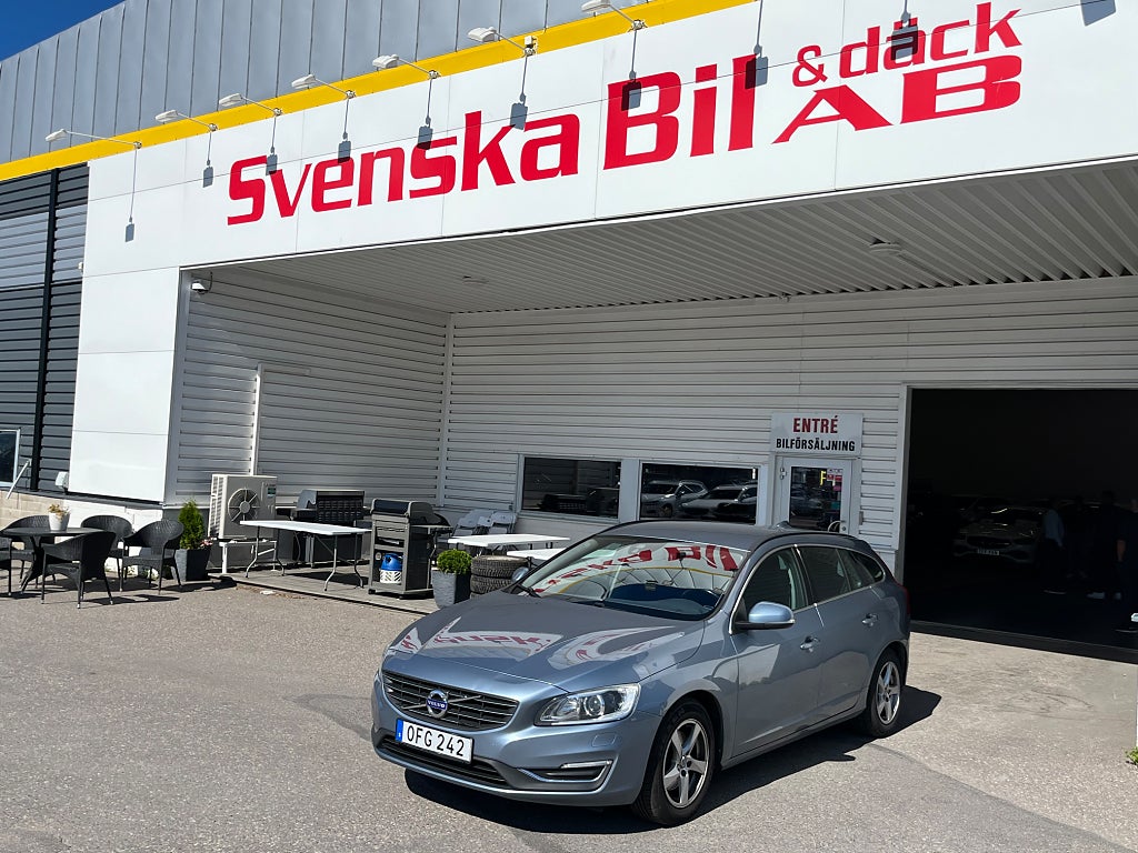 Volvo V60 D2 Momentum (2.99% Ränta)