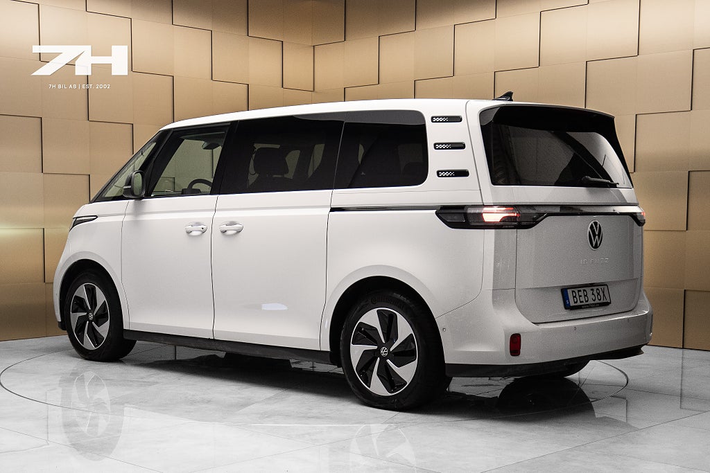 Volkswagen ID. Buzz 82 kWh Pro / Backkamera / Adaptiv Farthållare / Carplay