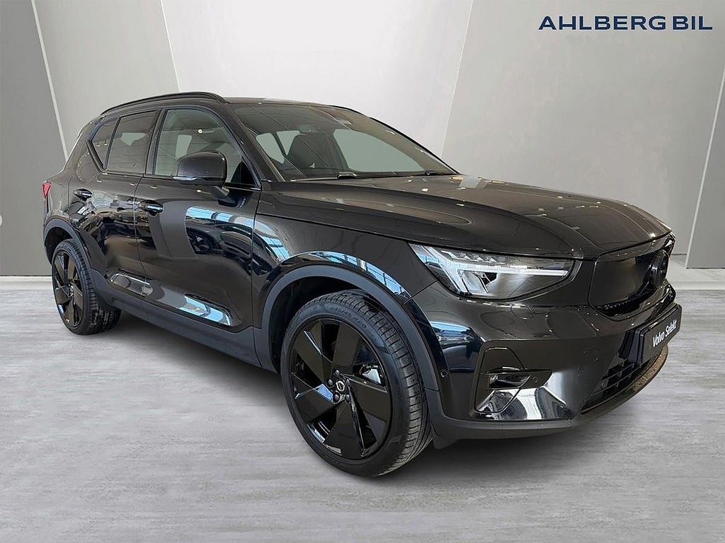 Volvo EX40 Single Motor Extended Range M R Ultra Black Edt, Klimatpaket, Pa