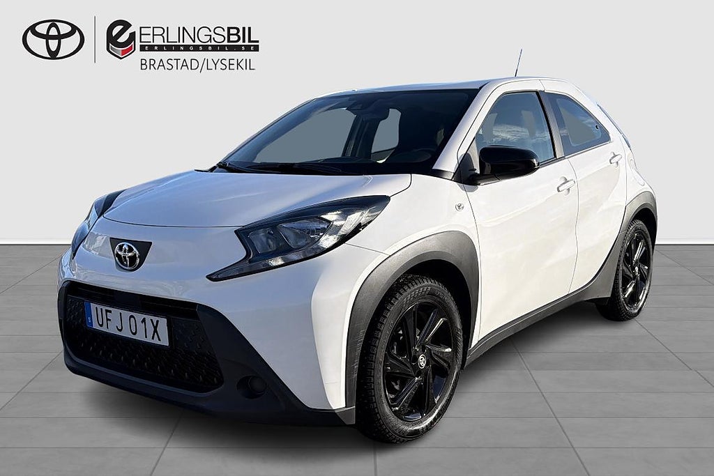Toyota Aygo X 1.0 MANUELL PLAY V-HJUL TKG