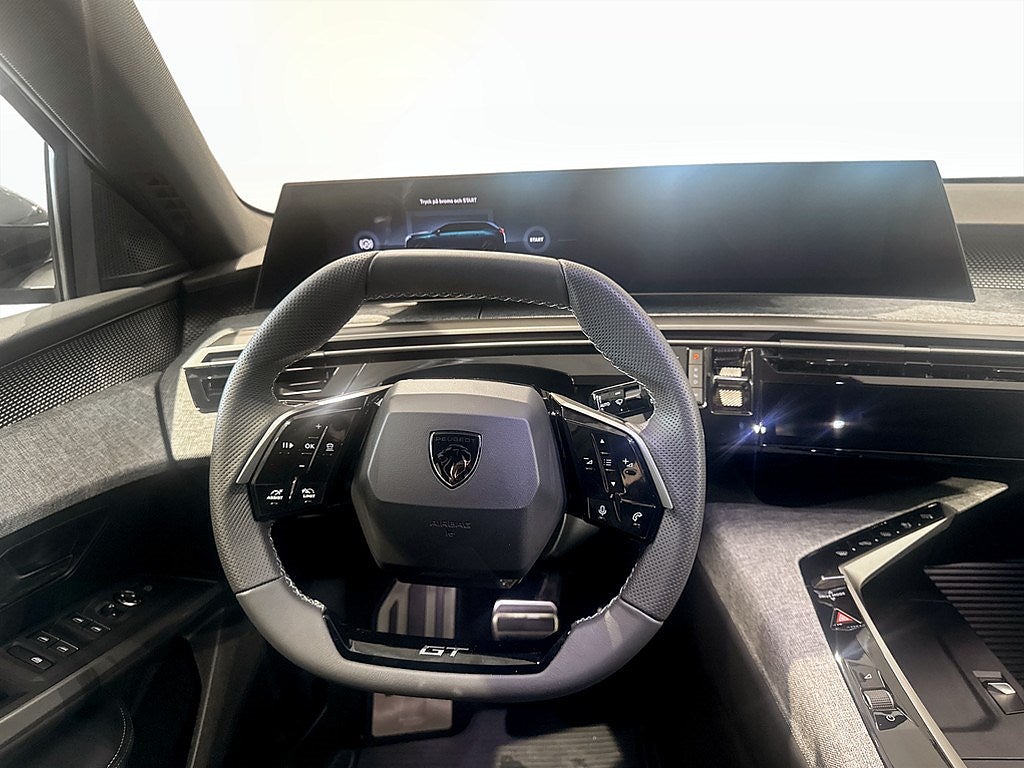 Bild på Peugeot 5008 GT+ Hybrid - DEMO