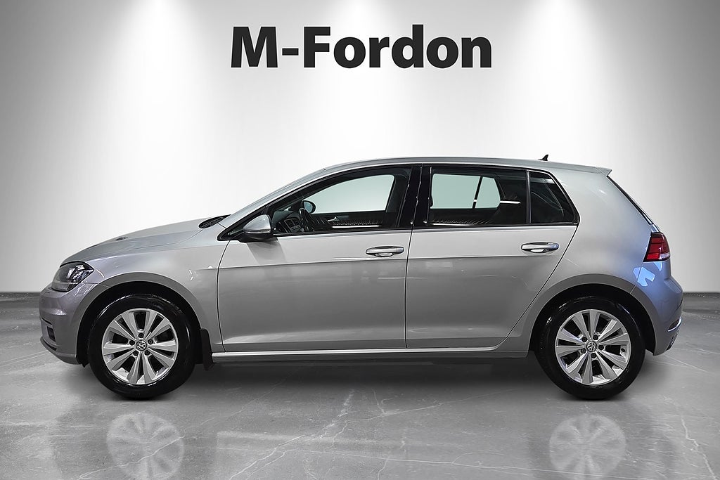 Volkswagen Golf 5-dörrar 1,0 TSI 110 / Drag / Apple Carplay