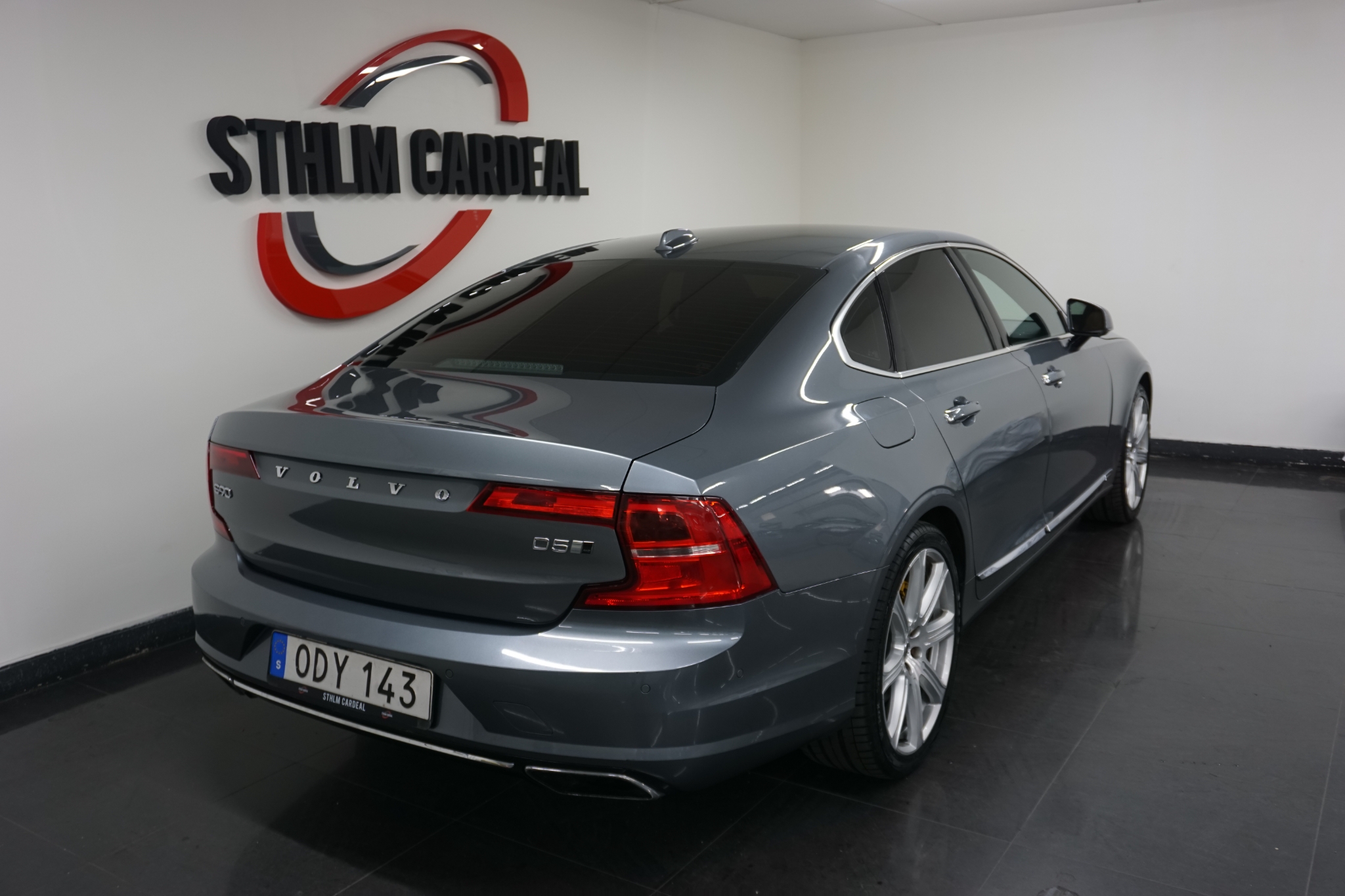 Volvo S90 D5 AWD 235hk Inscription 360° 2017, bild 4/10