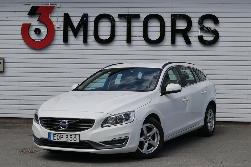 Volvo V60 D4 Geartronic Momentum/NAVIGATION/EL-STOL/FULLSERVAD