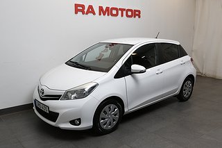 Halvkombi Toyota Yaris 1 av 19