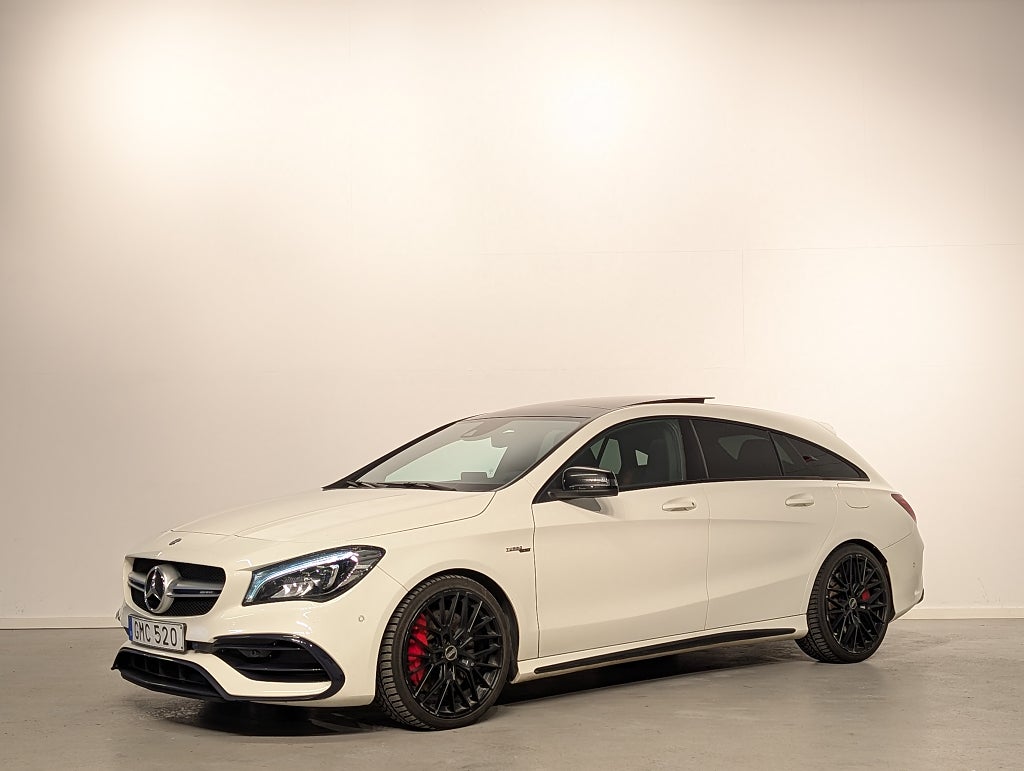 Mercedes-Benz CLA45 4MATIC Shooting Brake AMG Dynamic Plus MAXAD
