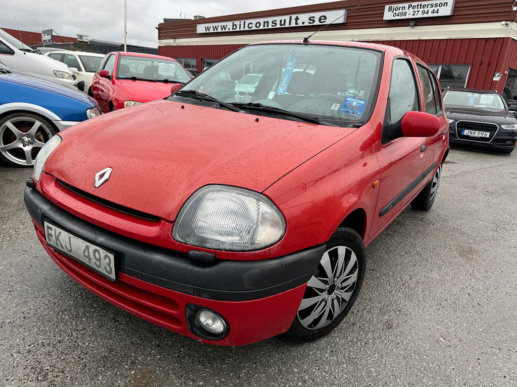 Renault Clio Gotlandsbil med full historik 17100 Mil