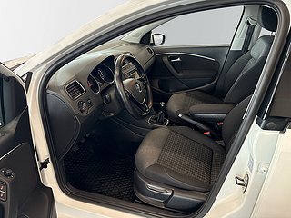 Volkswagen Polo 5-dörrar 1.2 TSI BMT Base BT/Vinterhjul/AC