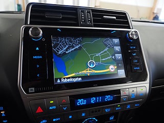 SUV Toyota Land Cruiser 26 av 29