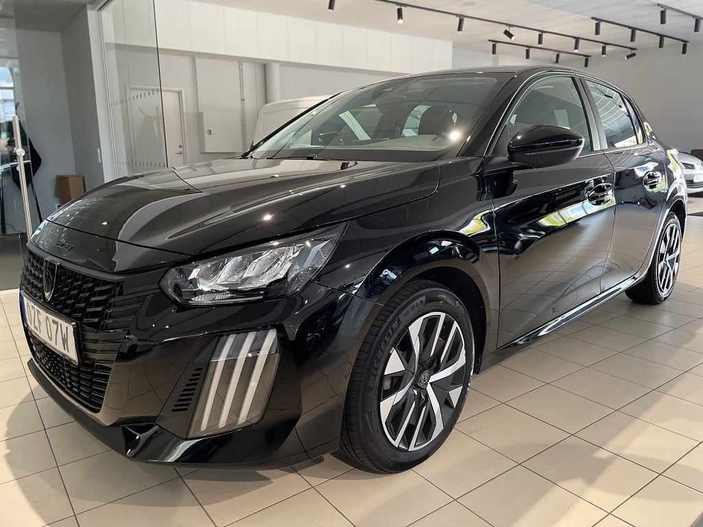 Peugeot 208 HYBRID 100 e-DSC *Style (Vinterhjul ingår)