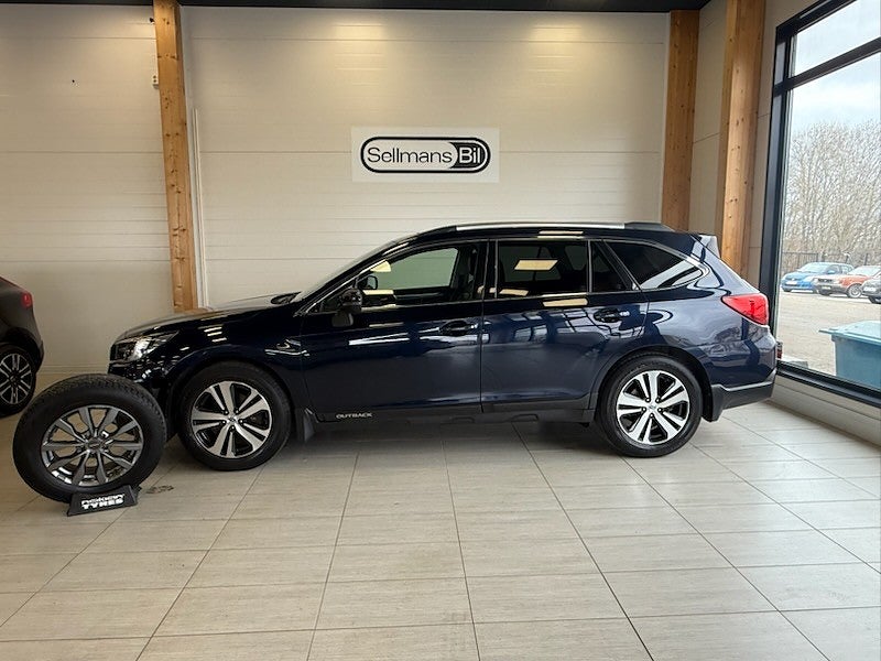 Subaru Outback 2.5 4WD Summit Drag/MoK/V-hjul/LED 
