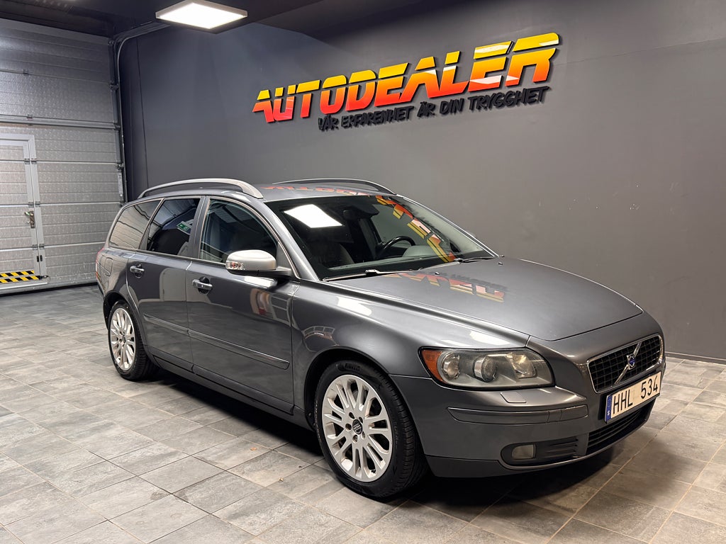 Volvo V50 D5 Automat keyles Kamrem bytt 180HK