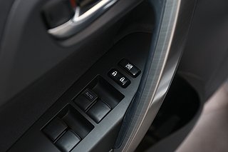 Halvkombi Toyota Auris 15 av 21