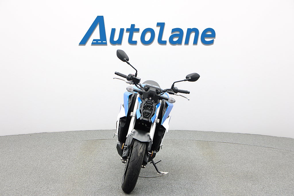 Suzuki GSX-S950