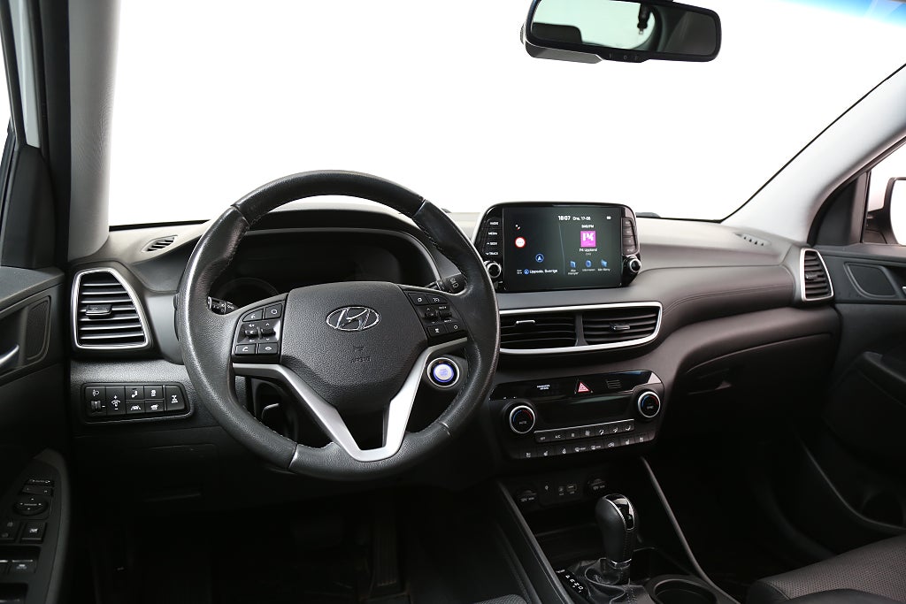 Hyundai Tucson 1,6 T-GDI 177hk Premium AWD Aut Pano Skinn Motorv Drag 2019