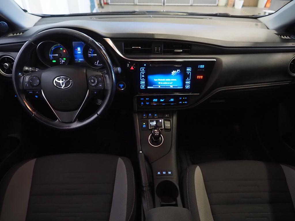 Toyota Auris Touring Sports Hybrid e-CVT Active 136hk | Bluetooth | 2018