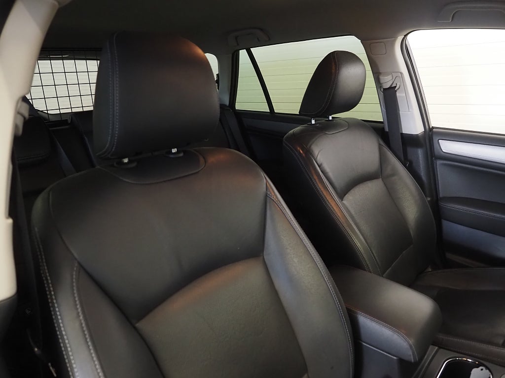 Subaru Outback 2.5 175hk 4WD Lineartronic Ridge |Värmare|Kamera| 2019