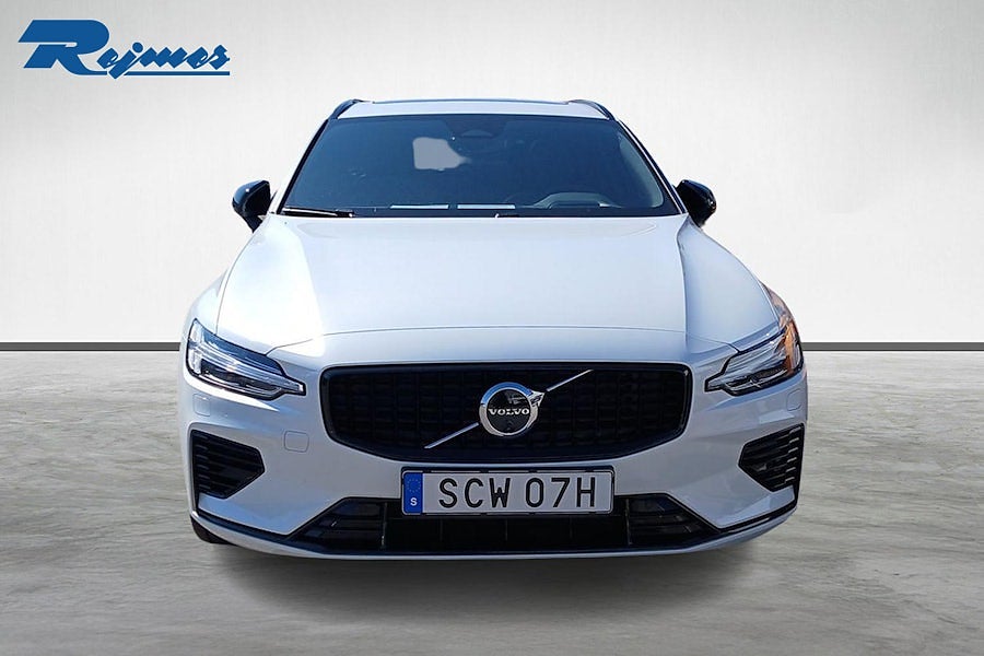 Volvo V60 T6 Plus Dark Nordic Edition