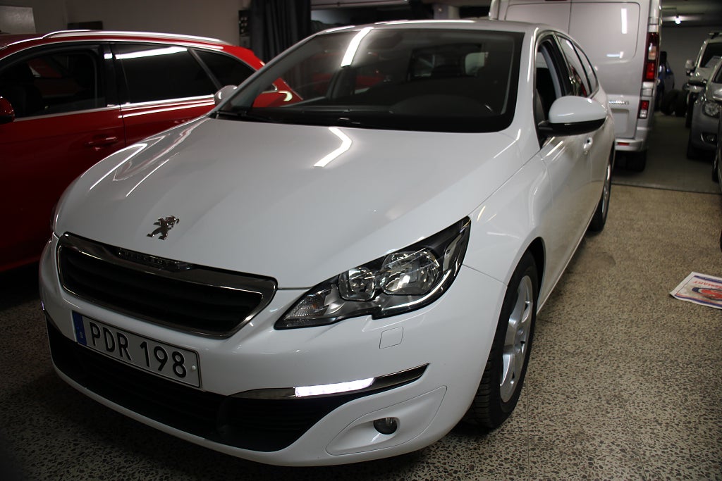 Peugeot 308 SW 1.6 BlueHDi 120 8v EAT Active Dieselvärmare Drag