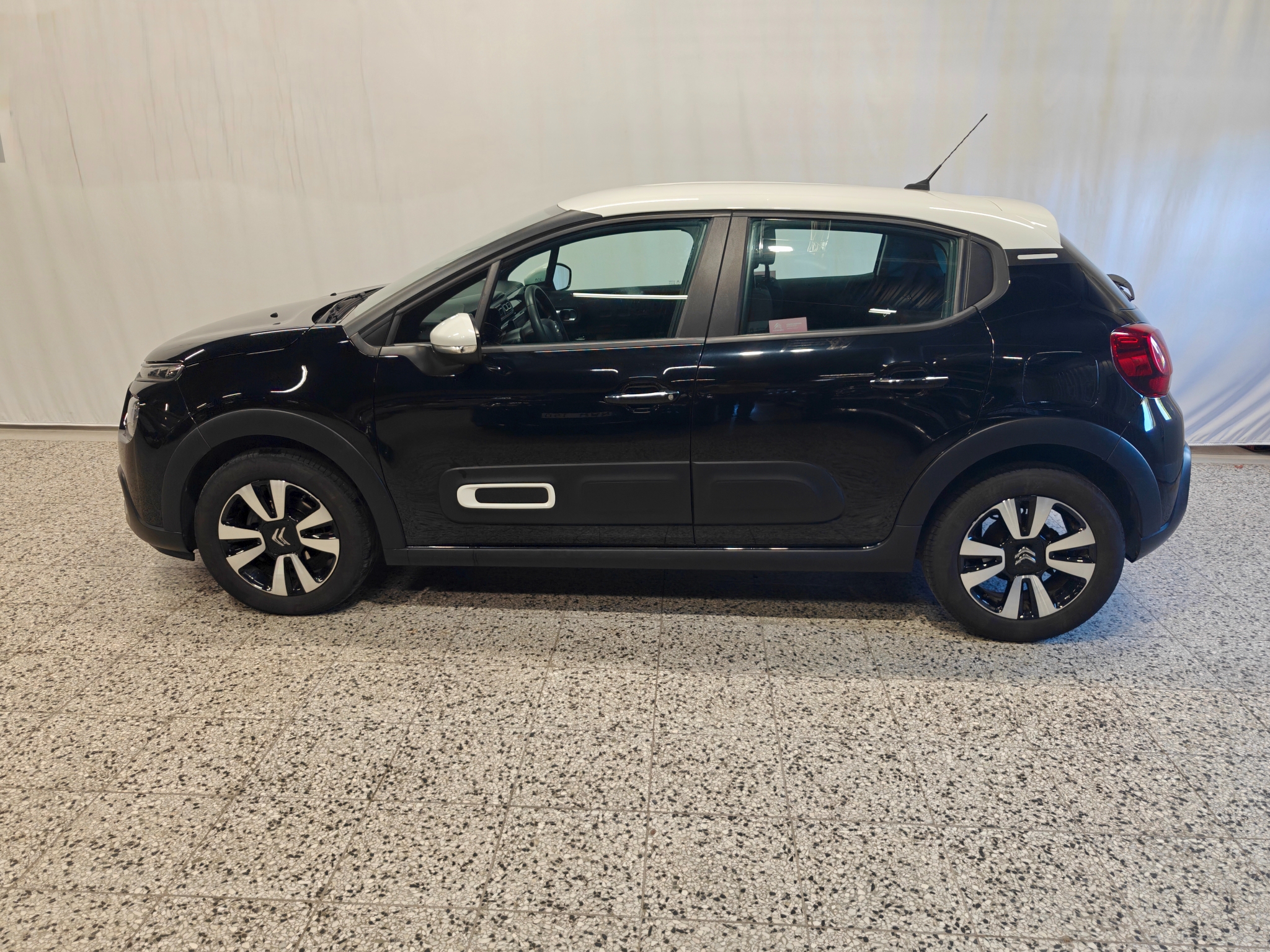 Citroen C3 2022, bild 2/10