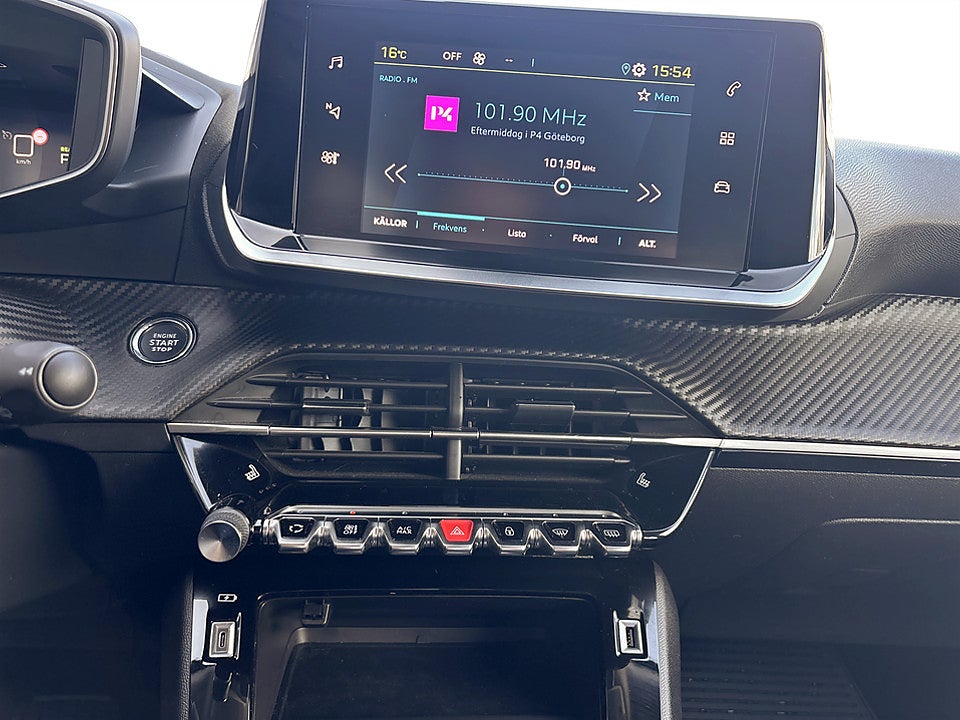 Bild på Peugeot E-2008 Allure 50kWh 136hk Aut B-KAMERA CARPLAY