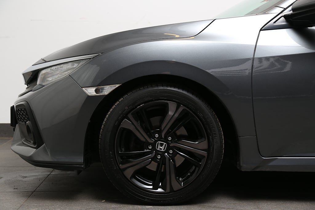 Honda Civic 1,5 i-VTEC Turbo 182hk Prestige Aut Glastak Skinn Motorv 2017