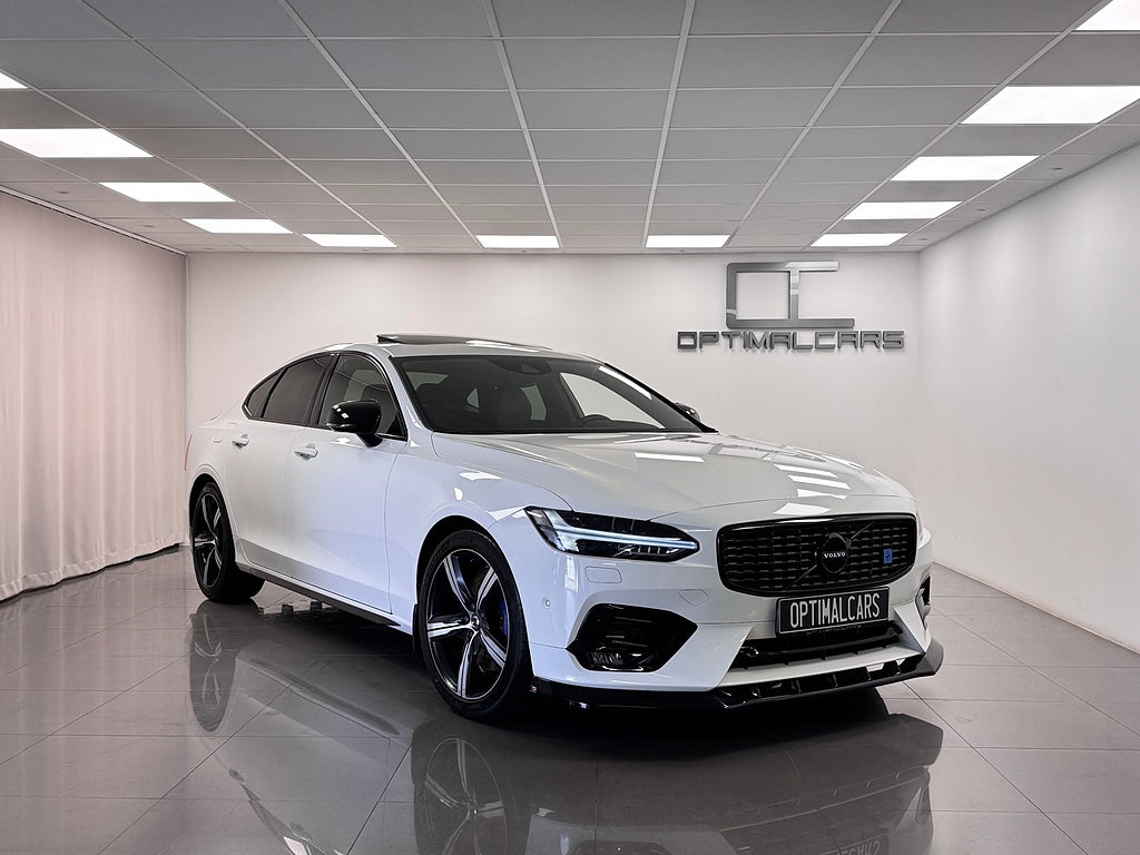 Volvo S90 T5 250HK R-Design Taklucka Lågmil Svensksåld