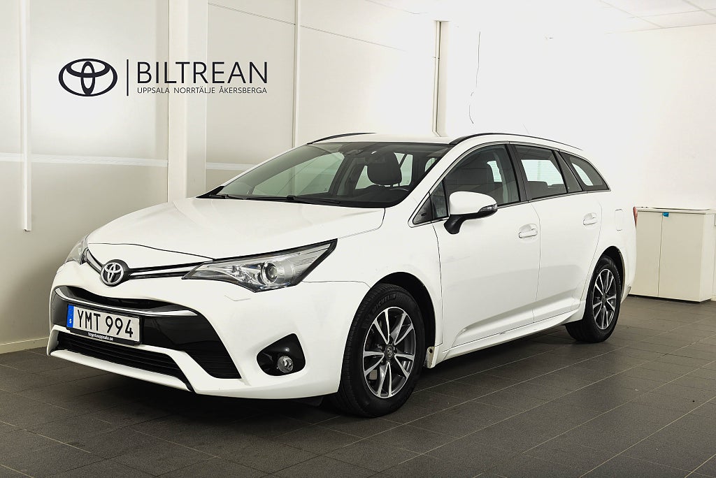Toyota Avensis Kombi 1.8 Active Plus Backkamera