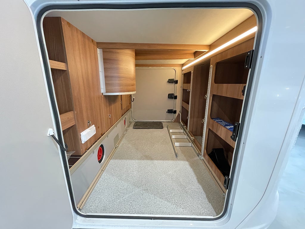 Knaus 900 LEG Sun I / Hydraul-ben /AC- Bodel/Solcell x8 / litium / Inv - Knaus