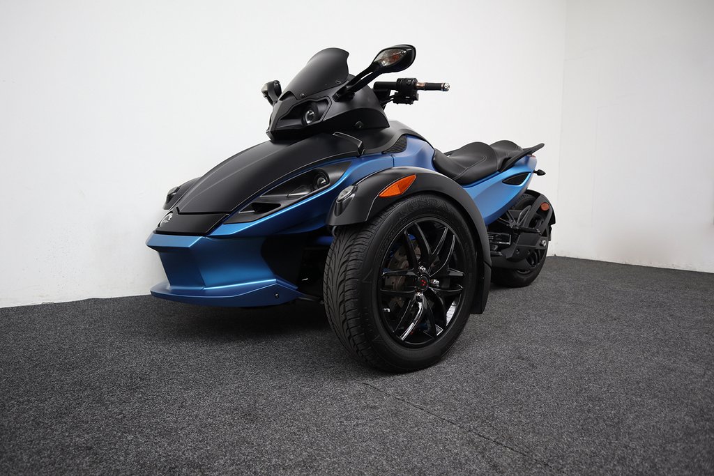 Can-Am Spyder RS 1.0 V2