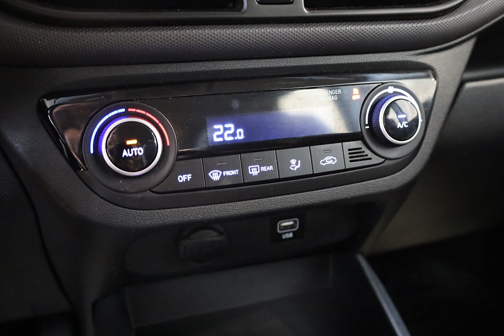 Hyundai i10 1,0 blue Advanced Automat l ACC l Kamera l P-sensor 2020