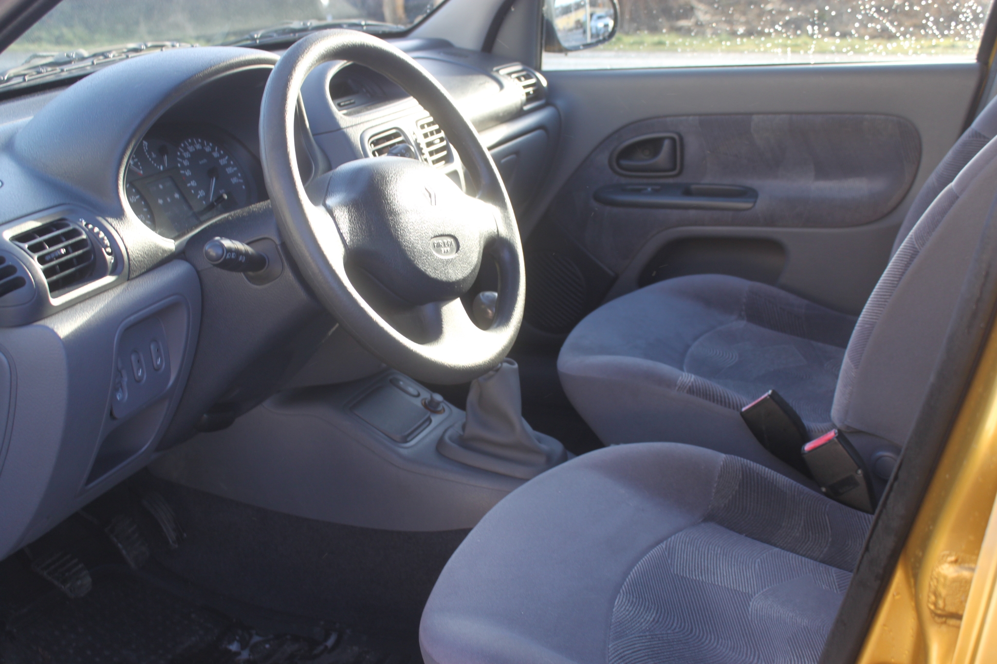 Renault Clio 2001, bild 5/36