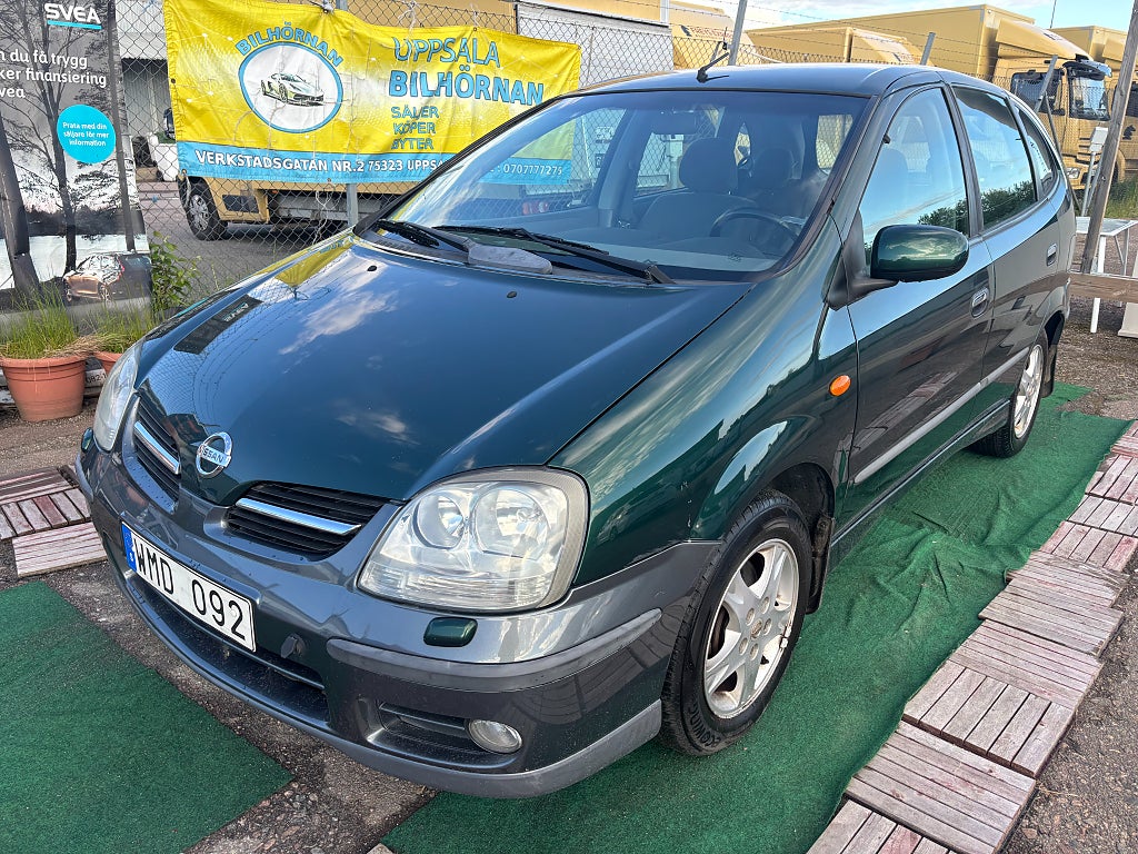 Nissan Almera Tino 1.8 /auto/lågmilare