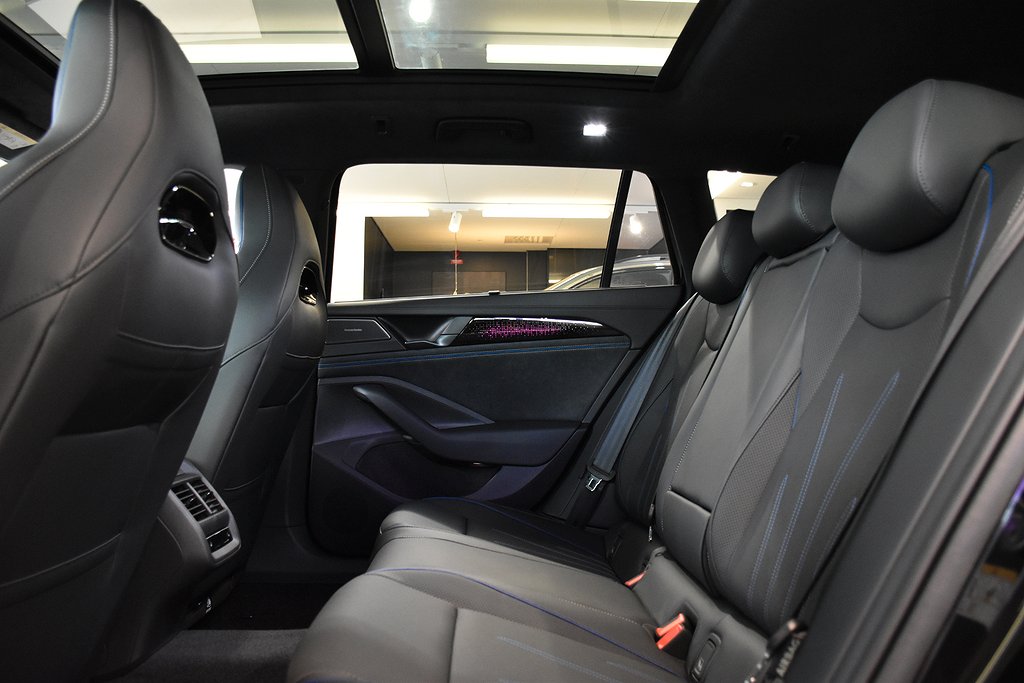 Volkswagen Passat Sportscombi 2.0 TDI DPF SCR 4Motion DSG Sekventiell, 193hk, 2024