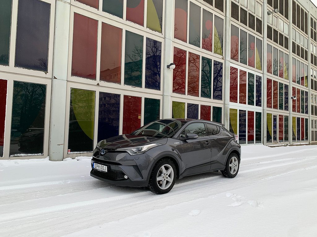 Toyota C-HR Hybrid CVT Executive JBL Kamera Räntefritt Euro 6