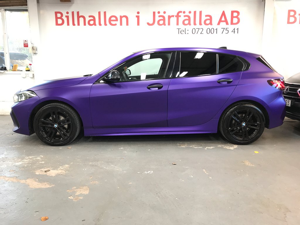 BMW 118I Autot 2 ägare Steptronic M Sport Lågmil Euro6 140HK