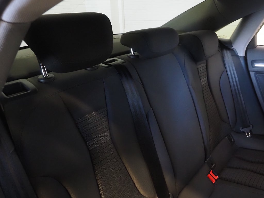 Audi A3 Sedan 1.0 TFSI Comfort Motorvärmare Optikpaket PDC 2017