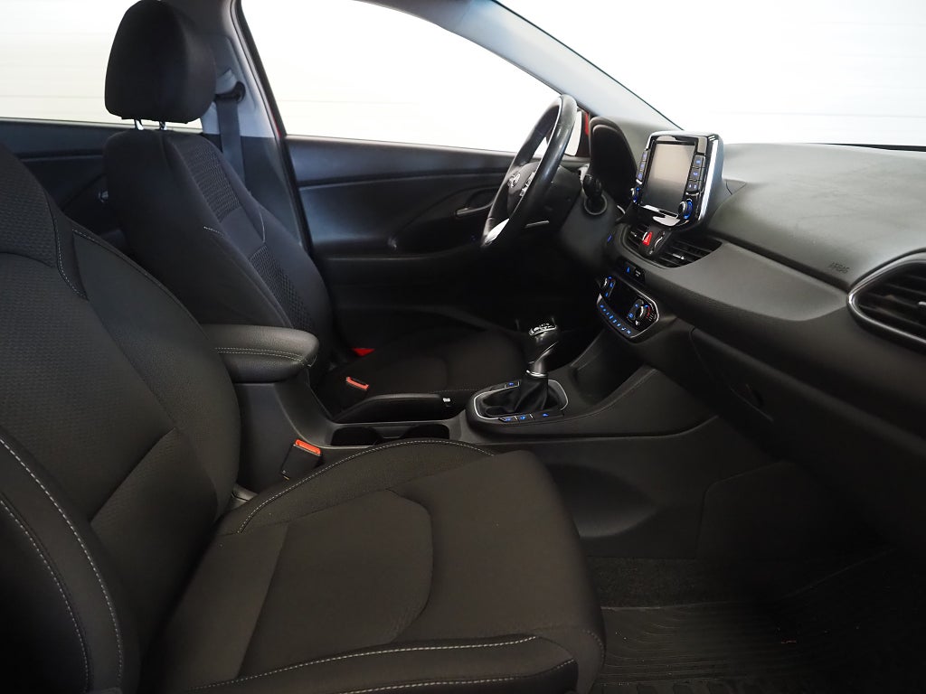 Hyundai i30 Kombi 1.0 T-GDI 120hk Trend Dragkrok Carplay Kamera 2020