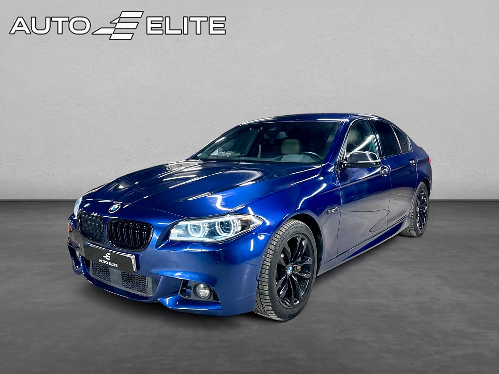 BMW 550 i xDrive|SEDAN|STEPTRONIC|M SPORT|DRAG|HuD|NYSERVAD