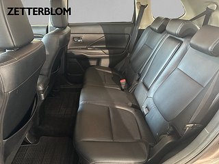 SUV Mitsubishi Outlander 9 av 18