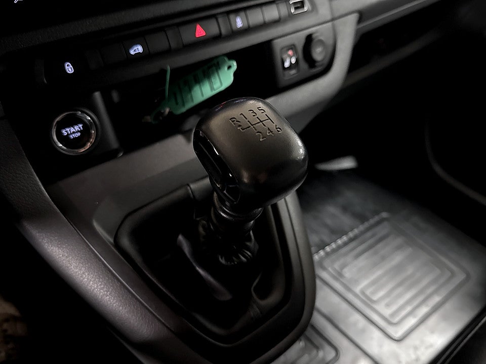 Bild på Toyota Proace 1.6 116hk D-4D DRAG B-KAMERA NAVI