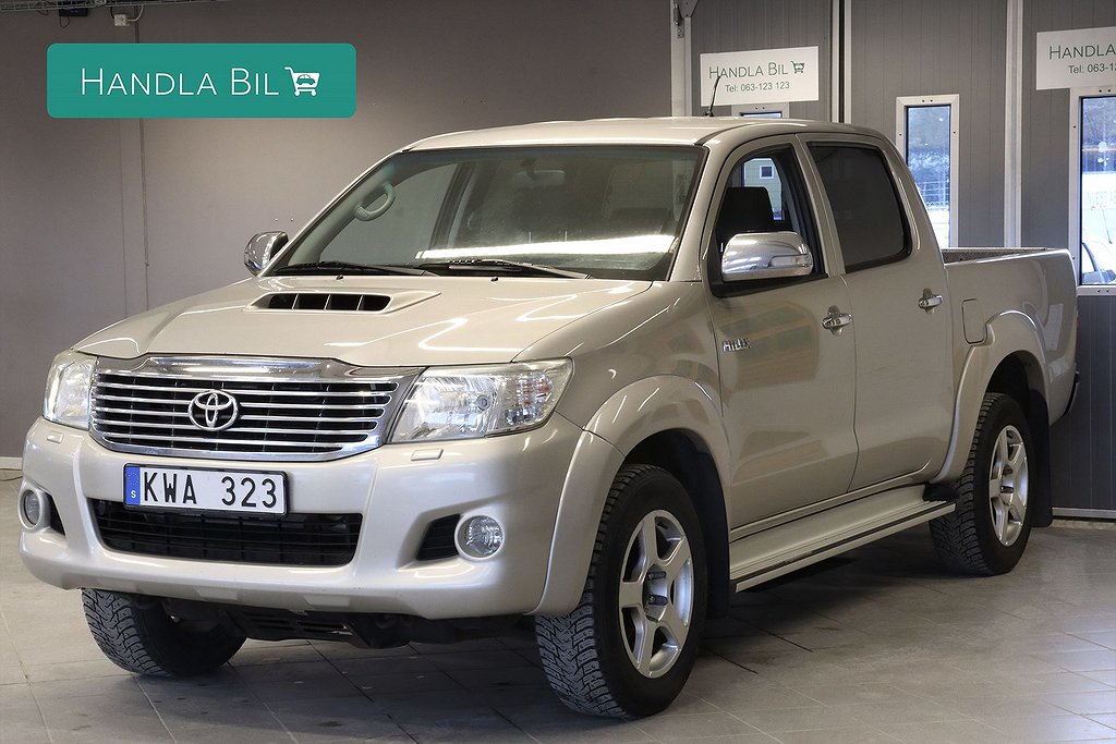 Toyota Hilux 3.0 D-4D 4x4 M-Värm Drag B-kam SoV-hjul 171hk